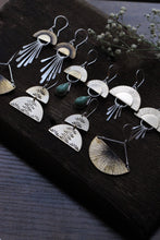 Load image into Gallery viewer, Sunburst Brass earrings