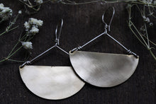 Load image into Gallery viewer, Sunburst Brass earrings