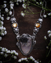 Load image into Gallery viewer, Spring Lilies Necklace