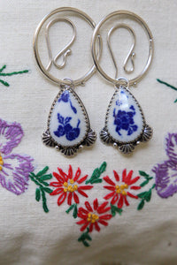Blue & White ear weights