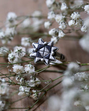 Load image into Gallery viewer, North Star Quilt Ring
